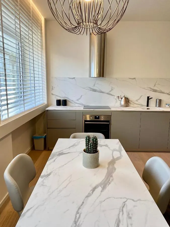 Torino 64 - Duomo City Center Luxury Apartment Perfect X2! 밀라노