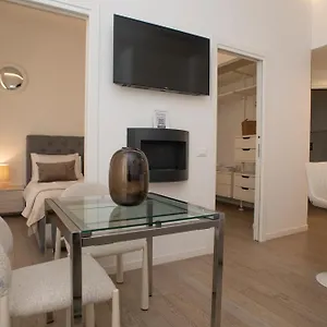  Apartment Maison B