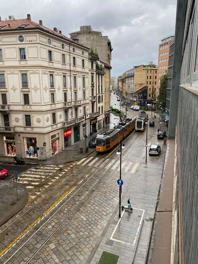 Torino 64 - Duomo City Center Luxury Apartment Perfect X2! Milano 0*,  İtalya